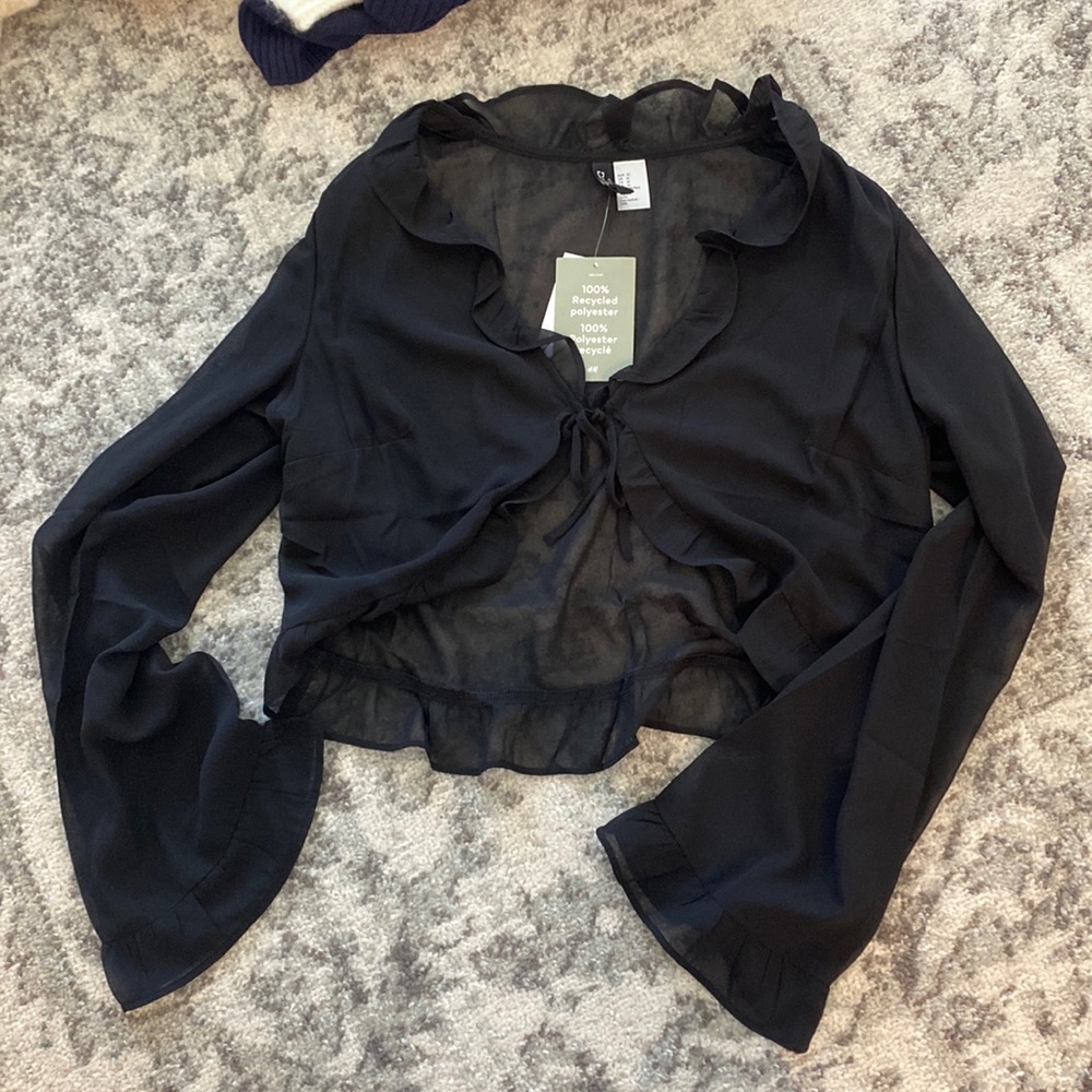 Never worn cropped, front tied shirt